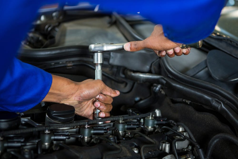 ts auto car - Spark Plug Replacement in Pompano Beach Signs, Costs and When to Replace Them